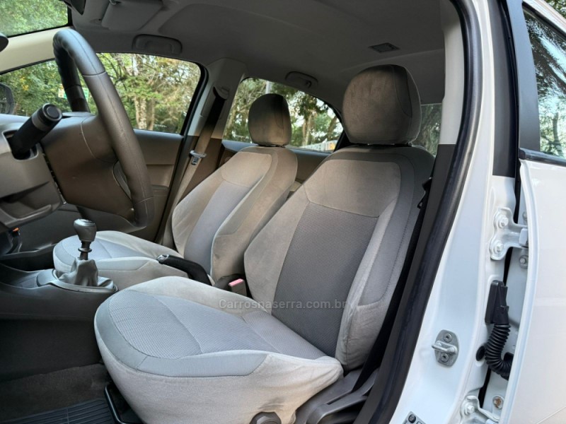 COBALT 1.4 MPFI LTZ 8V FLEX 4P MANUAL - 2015 - DOIS IRMãOS