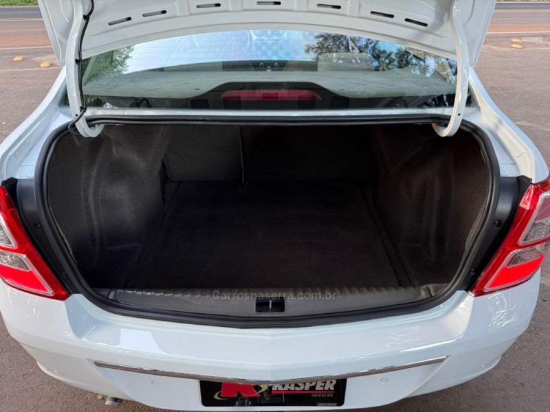 COBALT 1.4 MPFI LTZ 8V FLEX 4P MANUAL - 2015 - DOIS IRMãOS