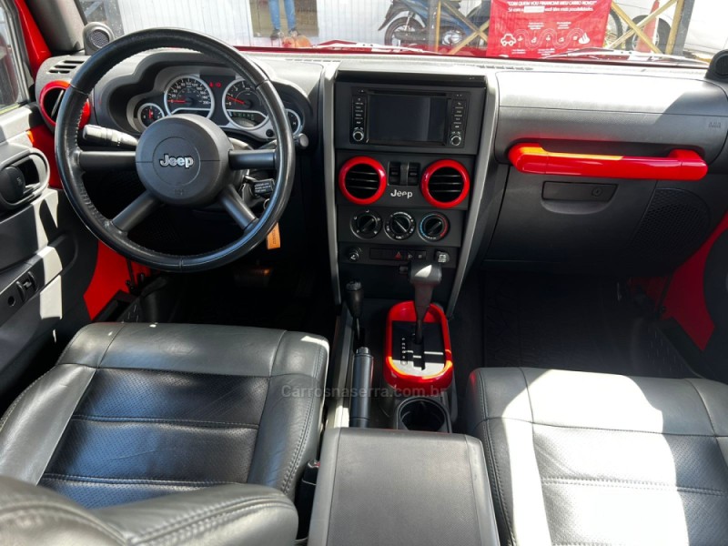 WRANGLER 3.8 UNLIMITED SPORT 4X4 CAPOTA DUPLA V6 GASOLINA 2P AUTOMÁTICO - 2010 - CANELA