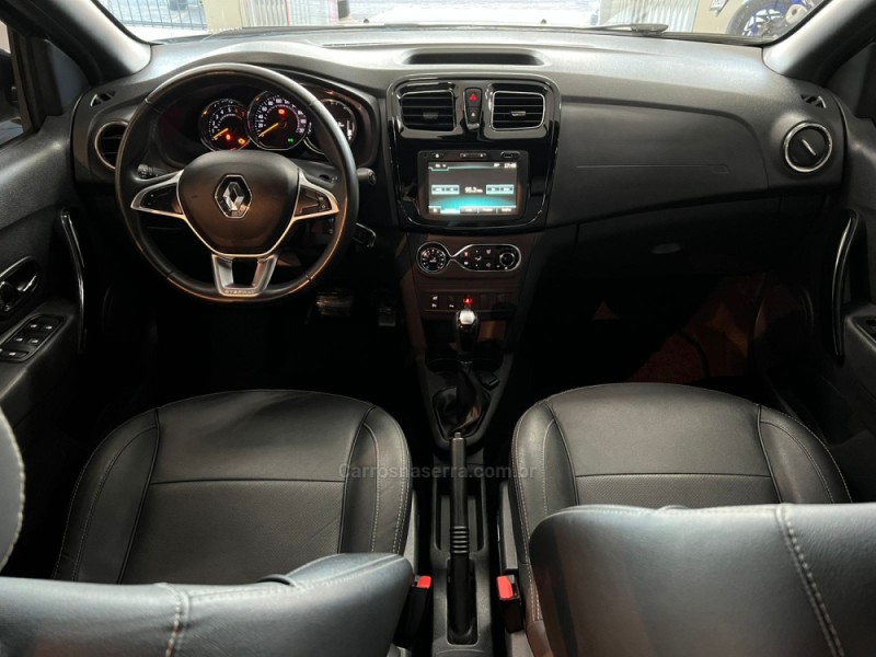 SANDERO 1.6 STEPWAY ICONIC X-TRONIC 16V FLEX 4P AUTOMÁTICO - 2023 - CAXIAS DO SUL