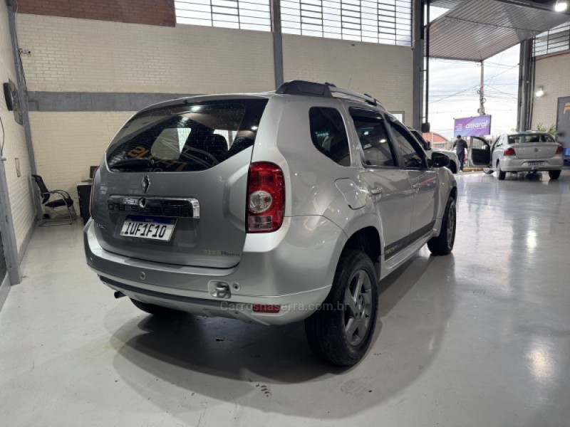 DUSTER 1.6 DYNAMIQUE 4X2 16V FLEX 4P MANUAL - 2013 - CAXIAS DO SUL