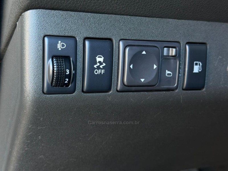 FRONTIER 2.5 LE 4X4 CD TURBO ELETRONIC DIESEL 4P AUTOMÁTICO - 2014 - LAGOA VERMELHA