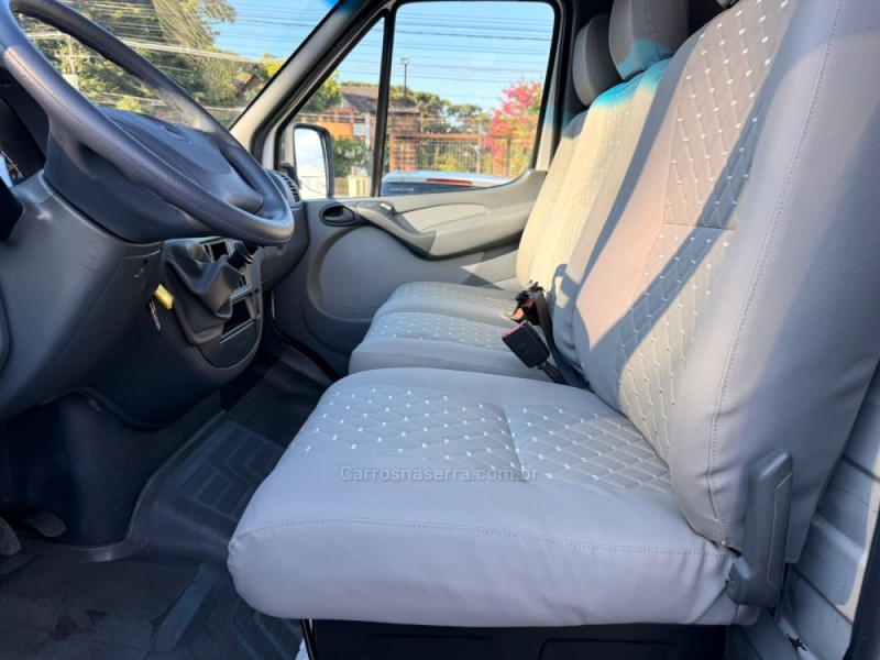 SPRINTER  - 2009 - CANELA