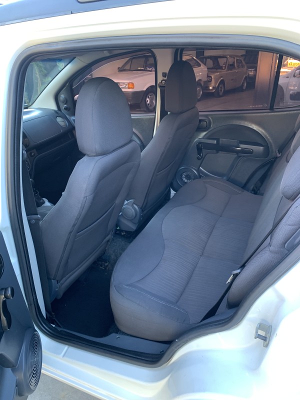 UNO 1.4 EVO WAY 8V FLEX 4P MANUAL - 2011 - CAXIAS DO SUL