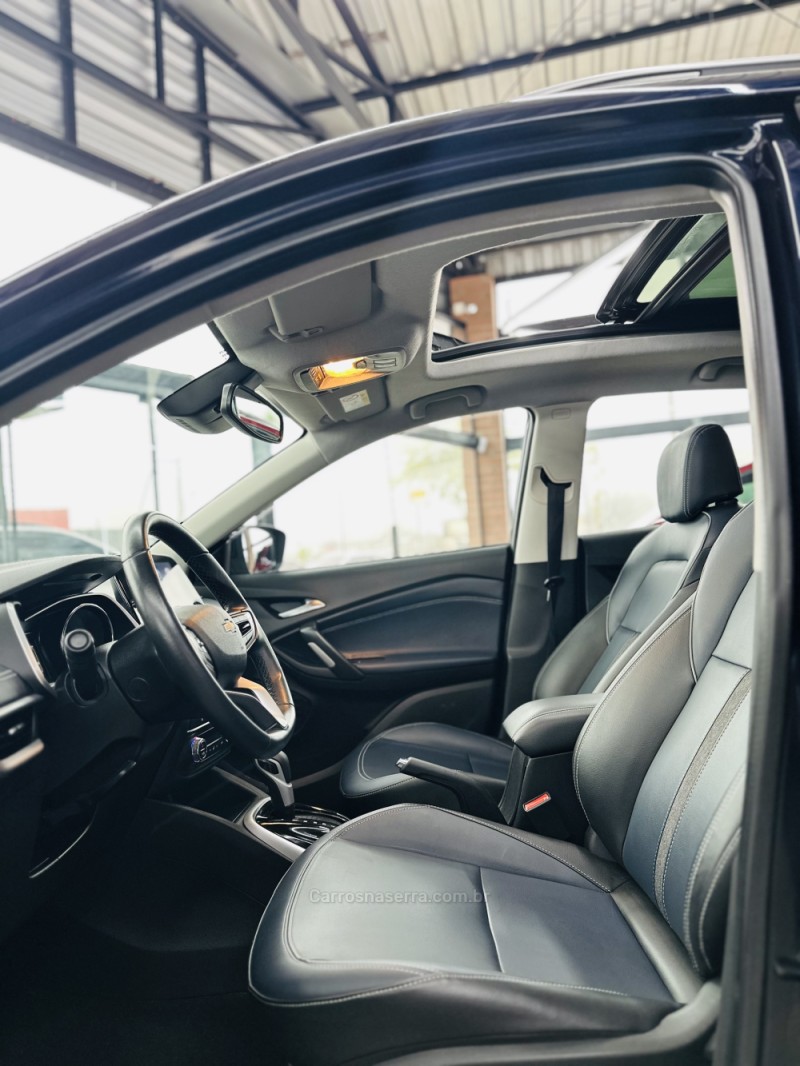 TRACKER 1.2 12V PREMIER TURBO FLEX 4P AUTOMÁTICO - 2024 - CANELA