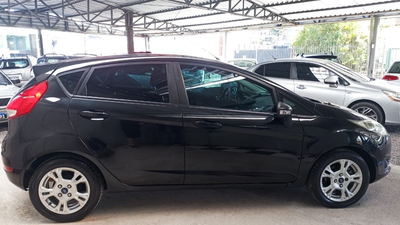 FIESTA 1.6 SE HATCH 16V FLEX 4P AUTOMÁTICO - 2014 - CAXIAS DO SUL