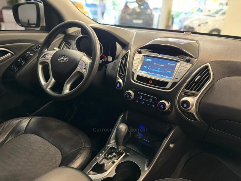 IX35 2.0 16V FLEX 4P AUTOMÁTICO - 2015 - CARLOS BARBOSA