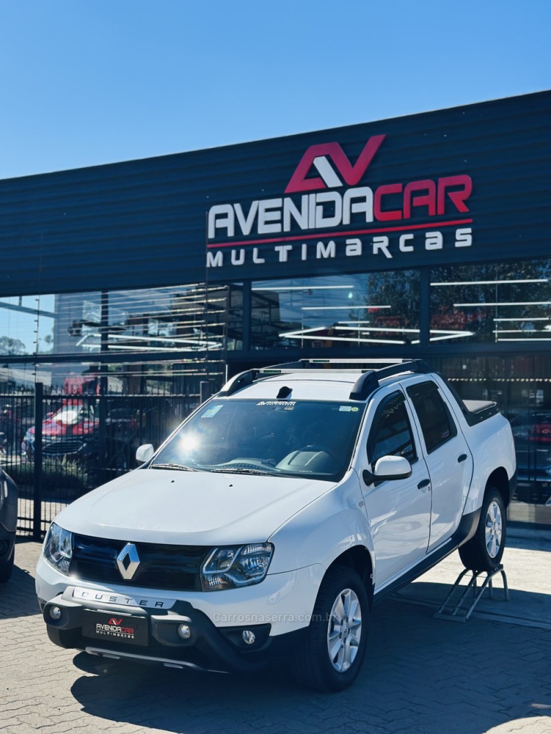 duster oroch 1.6 16v flex expression 4p manual 2020 canela