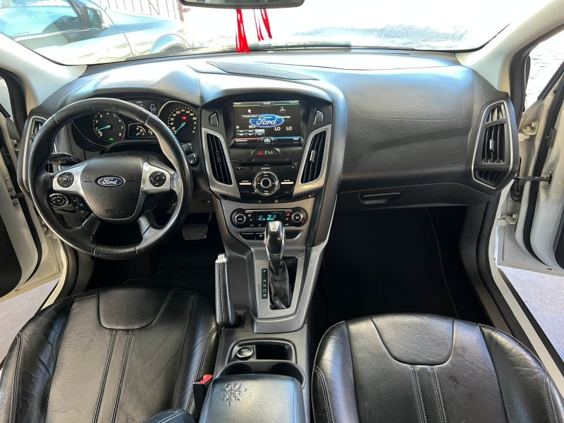 FOCUS 2.0 TITANIUM SEDAN 16V FLEX 4P AUTOMÁTICO - 2015 - CAXIAS DO SUL