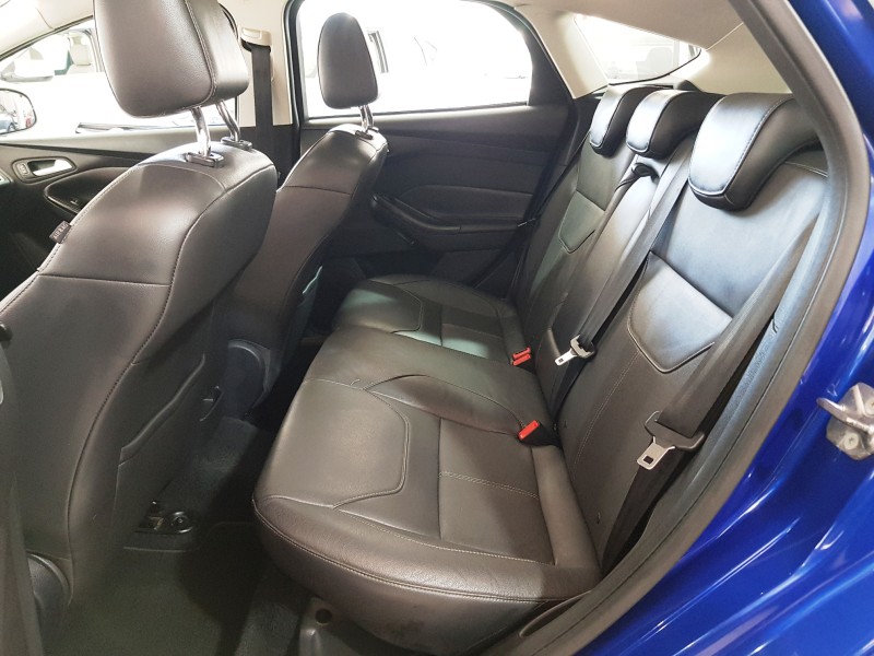 FOCUS 2.0 TITANIUM HATCH 16V FLEX 4P AUTOMÁTICO - 2016 - CAXIAS DO SUL