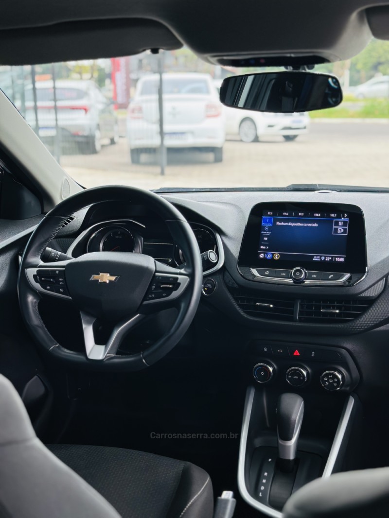 ONIX 1.0	LTZ PLUS 8V TURBO FLEX 4P AUTOMÁTICO - 2024 - CANELA