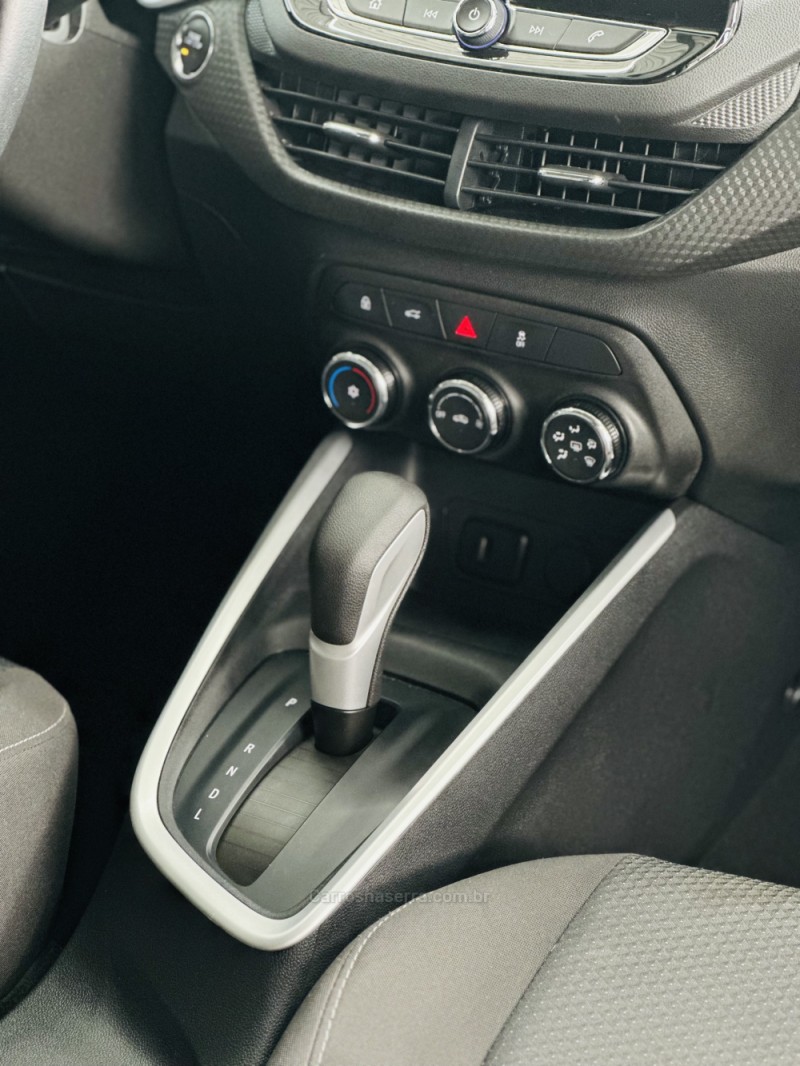 ONIX 1.0	LTZ PLUS 8V TURBO FLEX 4P AUTOMÁTICO - 2024 - CANELA