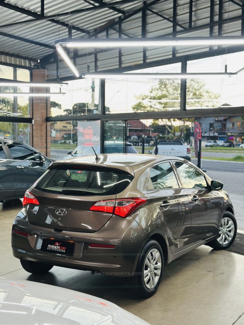 HB20 1.0 COMFORT 12V FLEX 4P MANUAL - 2018 - CANELA