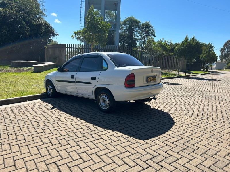 CLASSIC 1.0 MPFI LIFE 8V FLEX 4P MANUAL - 2008 - CANELA