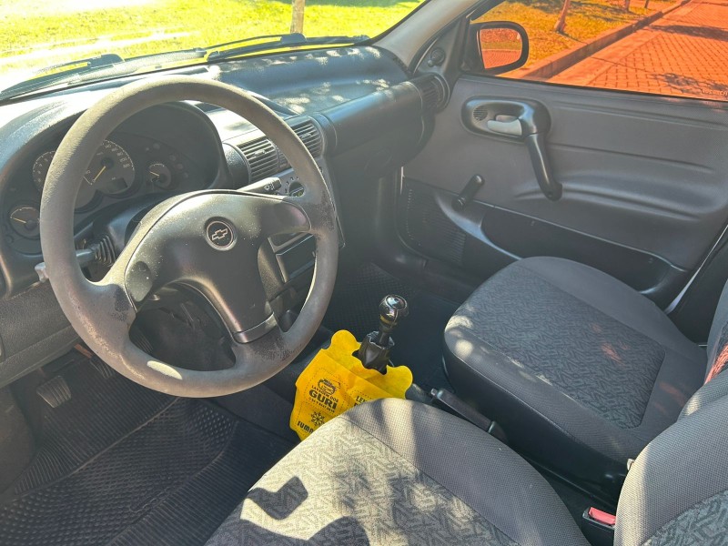 CLASSIC 1.0 MPFI LIFE 8V FLEX 4P MANUAL - 2008 - CANELA