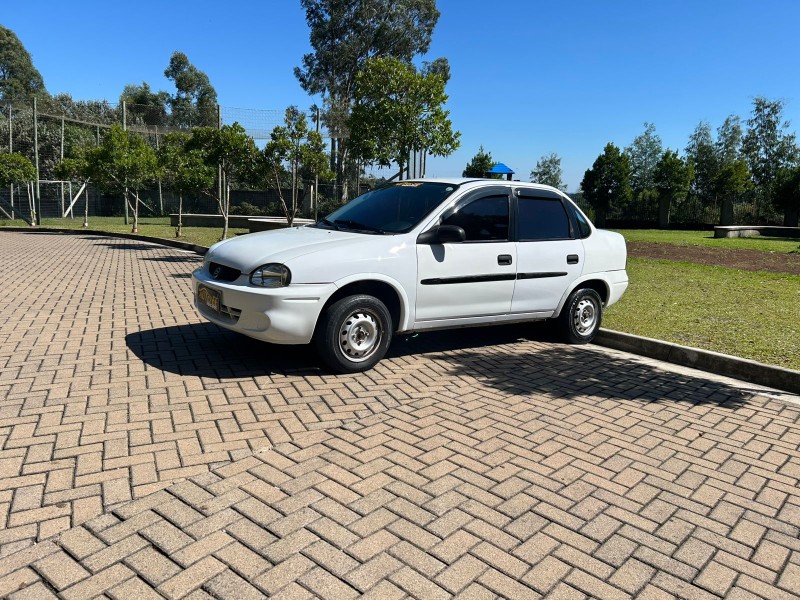 CLASSIC 1.0 MPFI LIFE 8V FLEX 4P MANUAL - 2008 - CANELA