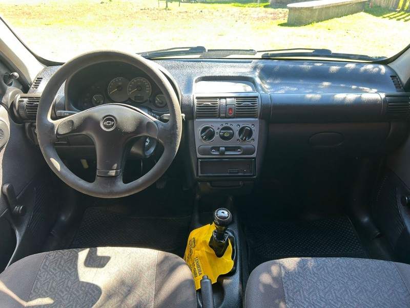 CLASSIC 1.0 MPFI LIFE 8V FLEX 4P MANUAL - 2008 - CANELA