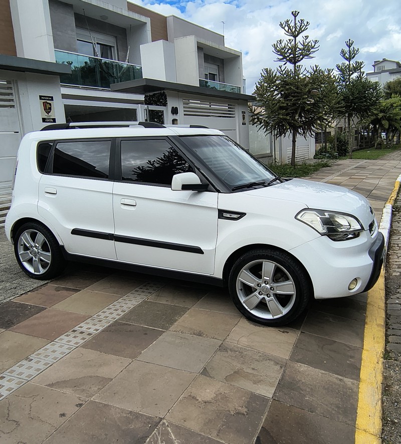 SOUL 1.6 EX 16V FLEX 4P AUTOMÁTICO - 2011 - FARROUPILHA