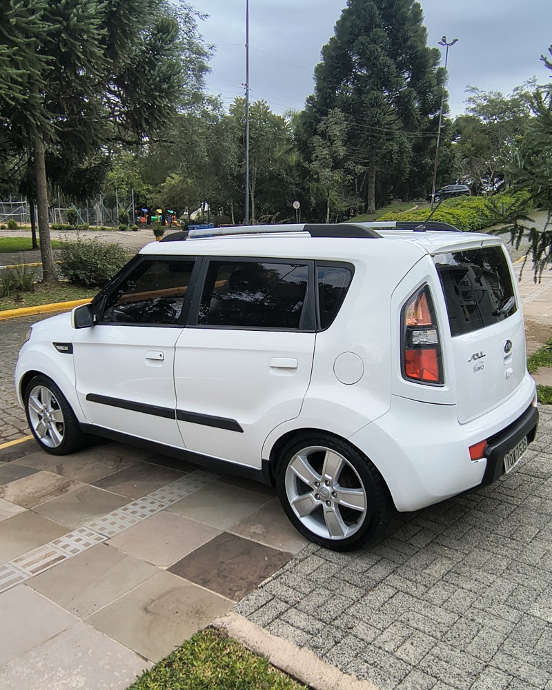 SOUL 1.6 EX 16V FLEX 4P AUTOMÁTICO - 2011 - FARROUPILHA