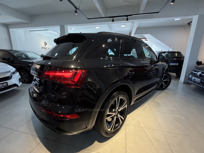 Q5 2.0 TFSI S LINE BLACK QUATTRO S TRONIC GASOLINA 4P - 2023 - CAXIAS DO SUL