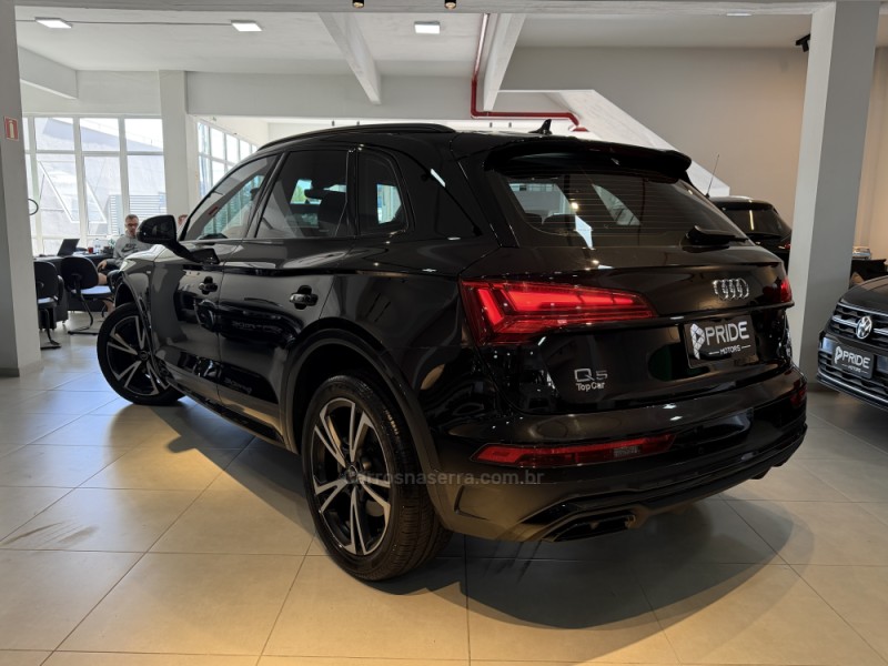 Q5 2.0 TFSI S LINE BLACK QUATTRO S TRONIC GASOLINA 4P - 2023 - CAXIAS DO SUL