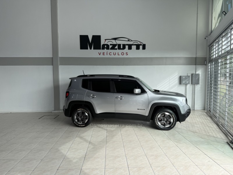 RENEGADE 1.8 16V FLEX 4P AUTOMÁTICO