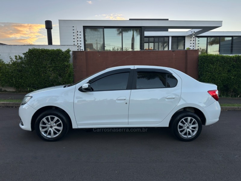 LOGAN 1.0 EXPRESSION 12V FLEX 4P MANUAL - 2016 - SãO LEOPOLDO