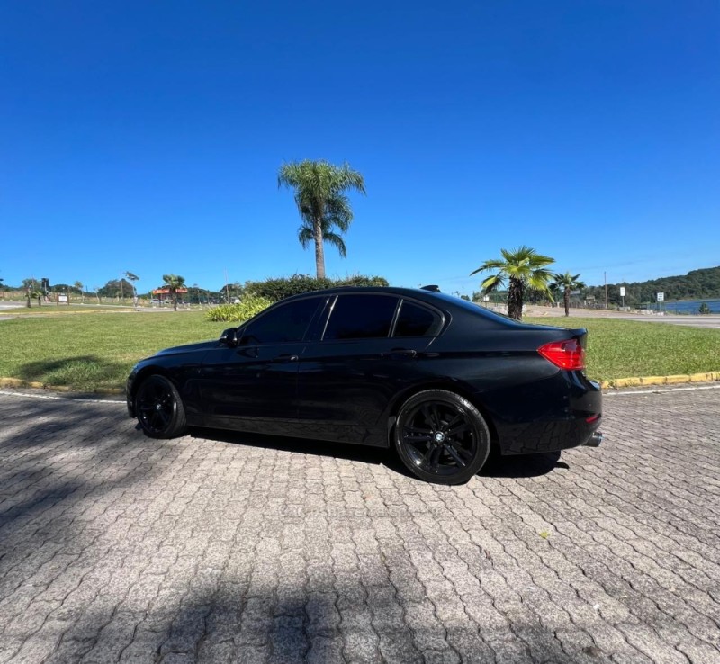 328I  - 2013 - CAXIAS DO SUL