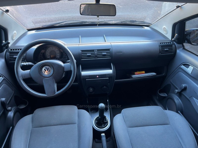 FOX 1.0 MI 8V FLEX 4P MANUAL - 2009 - CARLOS BARBOSA