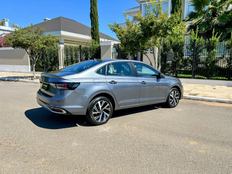 VIRTUS 1.0 200 TSI HIGHLINE AUTOMÁTICO - 2024 - BENTO GONçALVES