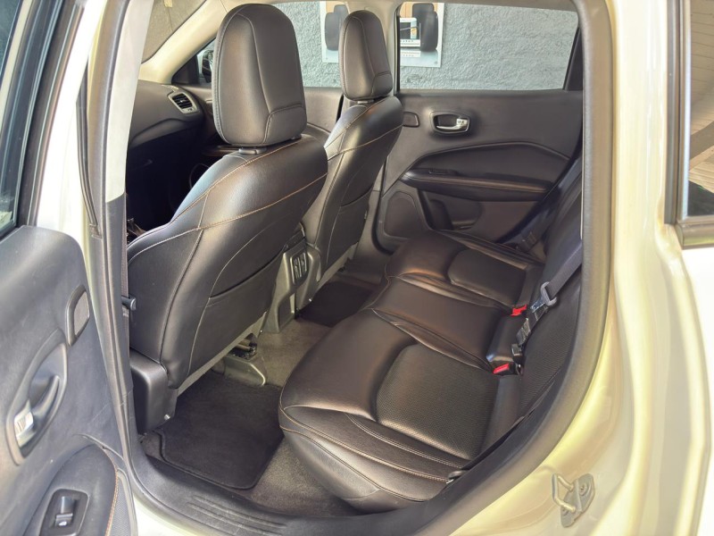 COMPASS 2.0 16V FLEX LONGITUDE AUTOMÁTICO - 2019 - FARROUPILHA