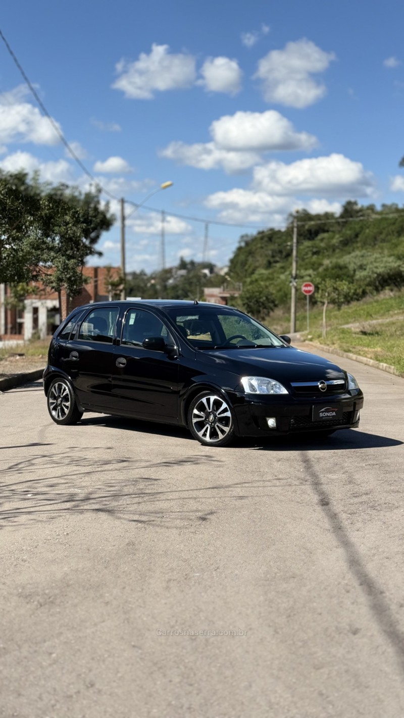 CORSA 1.4 MPFI MAXX 8V FLEX 4P MANUAL - 2012 - FLORES DA CUNHA