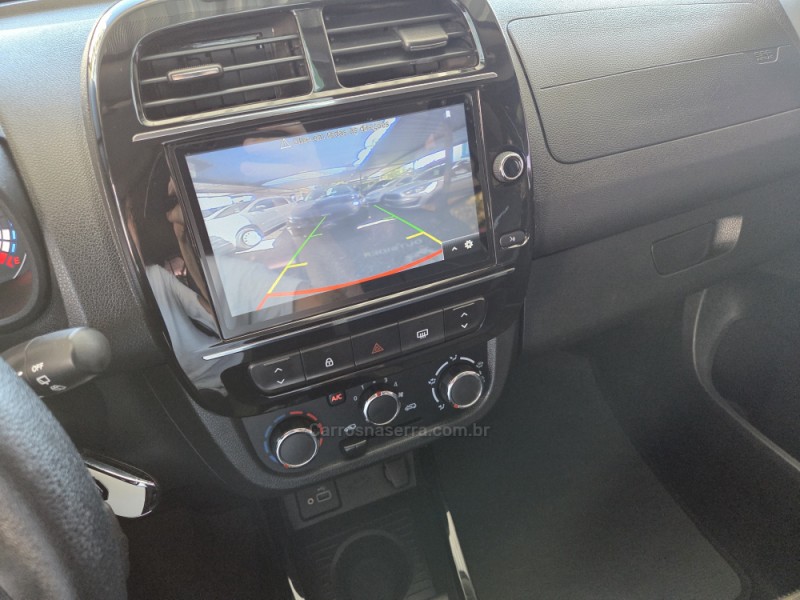 KWID 1.0 12V OUTSIDER FLEX 4P MANUAL - 2023 - PICADA CAFé