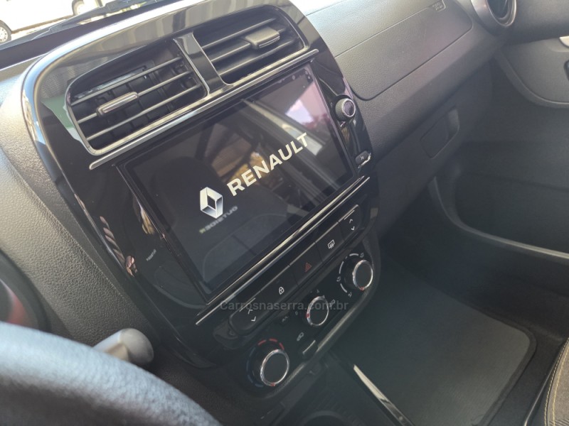 KWID 1.0 12V OUTSIDER FLEX 4P MANUAL - 2023 - PICADA CAFé