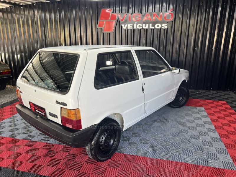 UNO 1.0 IE MILLE 8V GASOLINA 2P MANUAL - 1991 - CAXIAS DO SUL