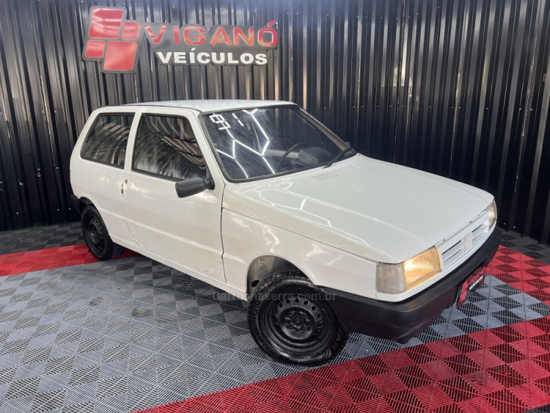 UNO 1.0 IE MILLE 8V GASOLINA 2P MANUAL - 1991 - CAXIAS DO SUL