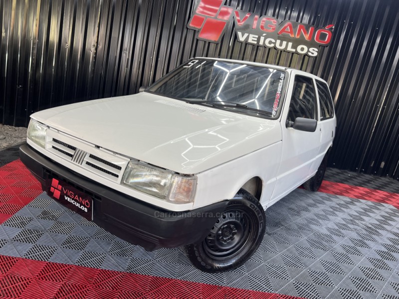 UNO 1.0 IE MILLE 8V GASOLINA 2P MANUAL - 1991 - CAXIAS DO SUL