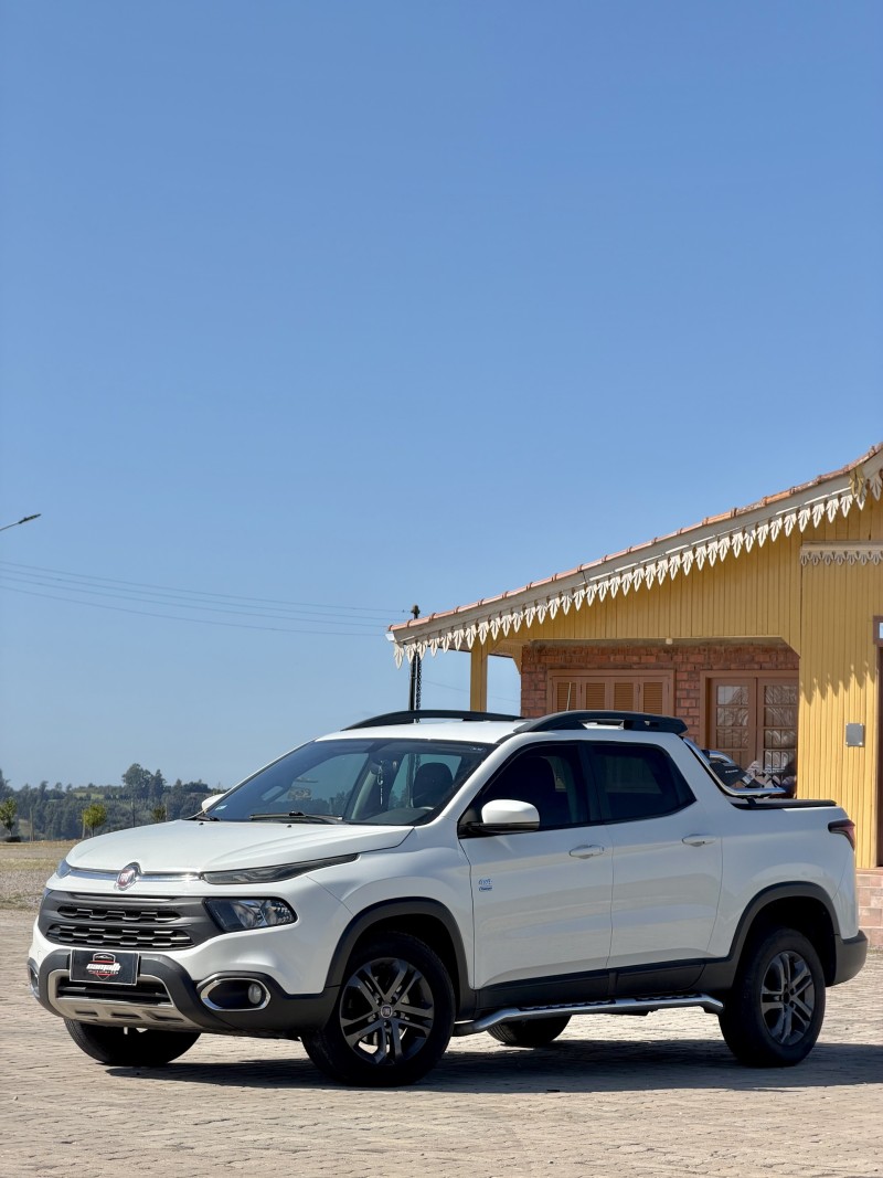 TORO 2.0 16V TURBO DIESEL FREEDOM 4WD AT9 AUTOMÁTICO - 2020 - ANTôNIO PRADO