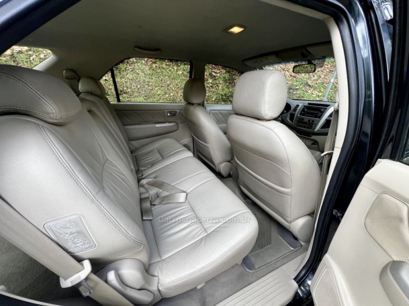 HILUX SW4 3.0 SRV 4X4 16V TURBO INTERCOOLER DIESEL 4P AUTOMÁTICO - 2008 - CAXIAS DO SUL