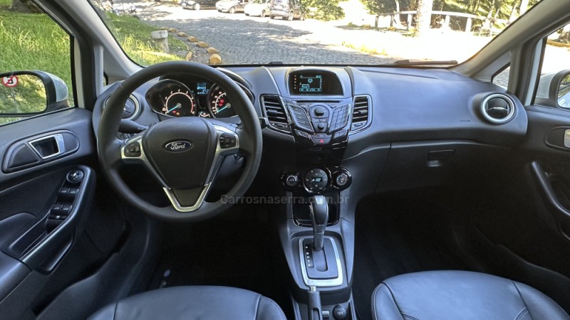 FIESTA 1.6 TITANIUM HATCH 16V FLEX 4P AUTOMÁTICO - 2015 - CAXIAS DO SUL