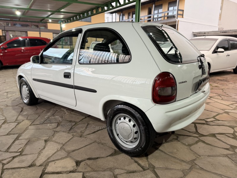 CORSA 1.0 EFI WIND 8V GASOLINA 2P MANUAL - 2000 - CAXIAS DO SUL