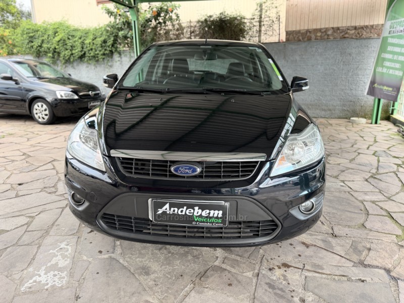FOCUS 1.6 GLX 16V FLEX 4P MANUAL - 2011 - CAXIAS DO SUL
