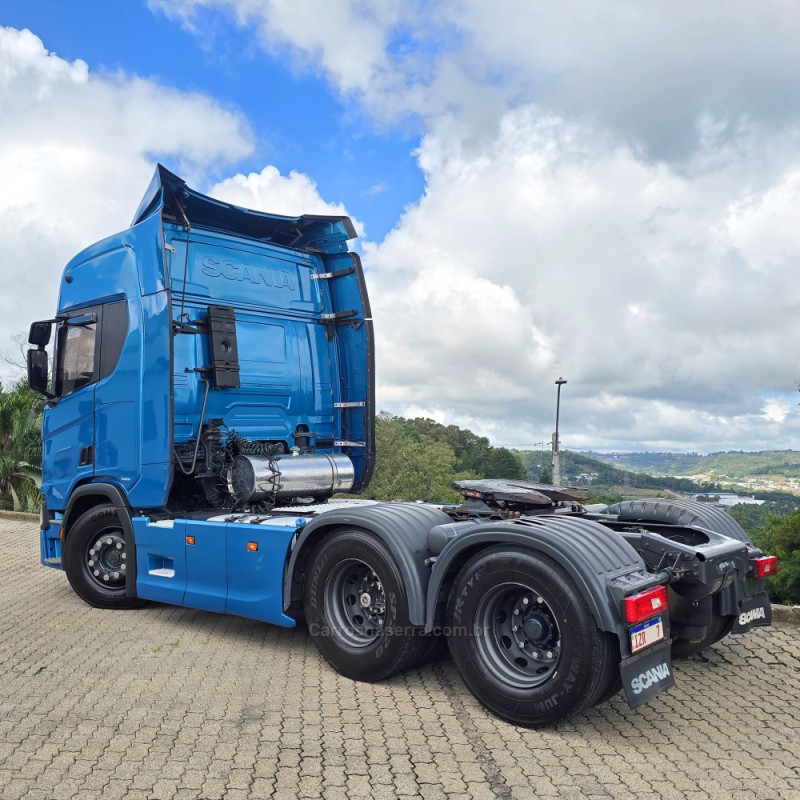 R-450 A6X2  - 2020 - BENTO GONçALVES