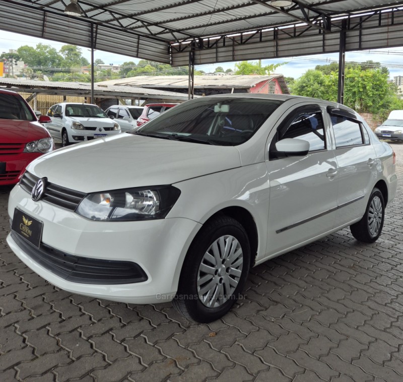 VOYAGE 1.0 MI TRENDLINE 8V FLEX 4P MANUAL - 2015 - CAXIAS DO SUL