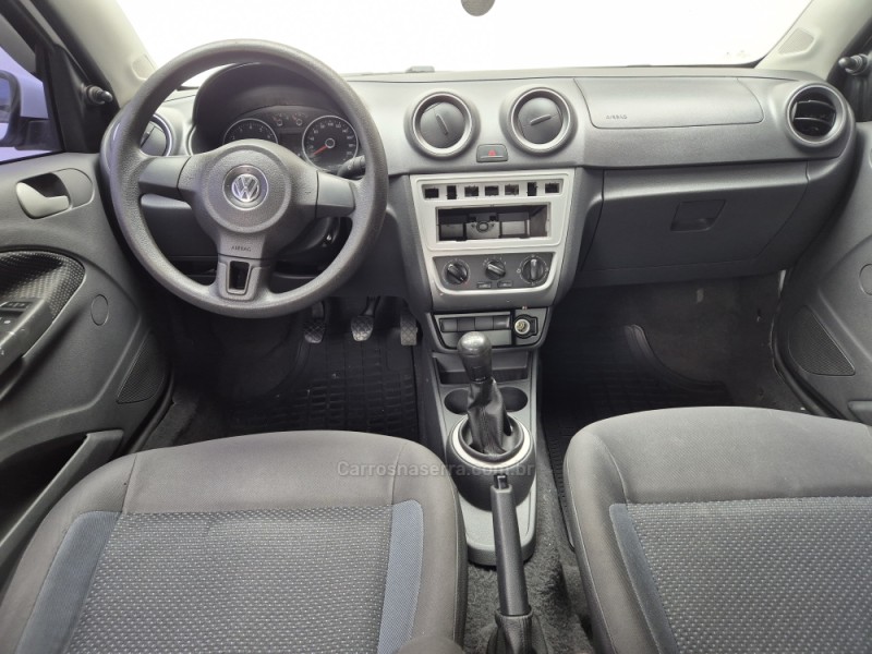 VOYAGE 1.0 MI TRENDLINE 8V FLEX 4P MANUAL - 2015 - CAXIAS DO SUL