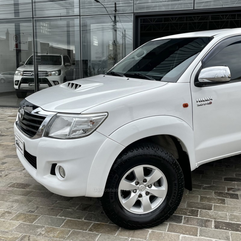 HILUX 3.0 STD 4X4 CD 16V TURBO INTERCOOLER DIESEL 4P MANUAL - 2013 - VACARIA