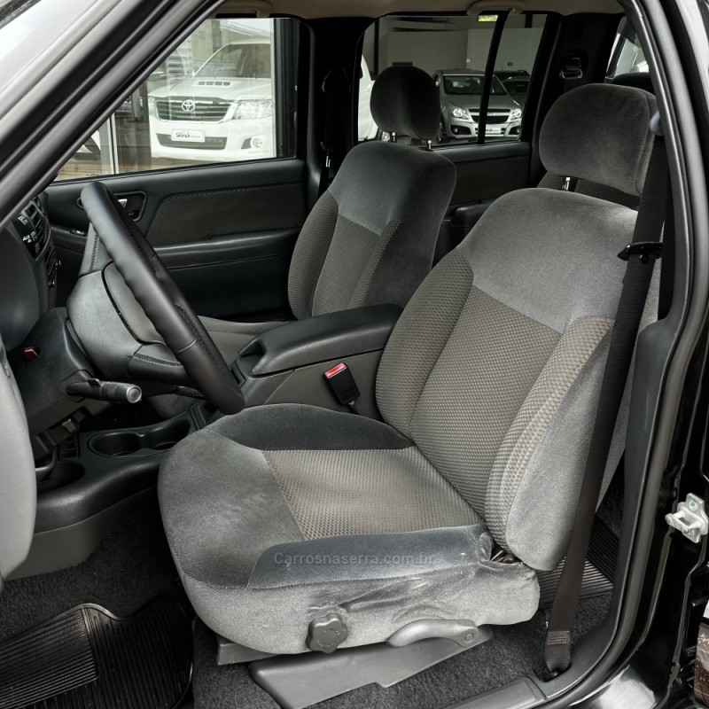 S10 2.8 RODEIO 4X4 CD 12V TURBO ELECTRONIC INTERCOOLER DIESEL 4P MANUAL - 2011 - VACARIA