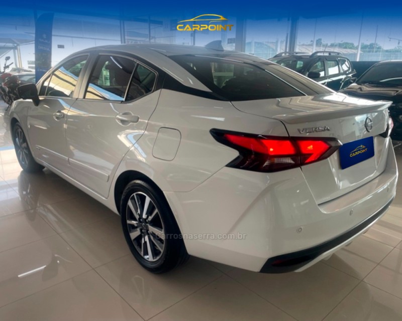 VERSA 1.6 16V FLEXSTART V-DRIVE PREMIUM XTRONIC - 2025 - CAXIAS DO SUL