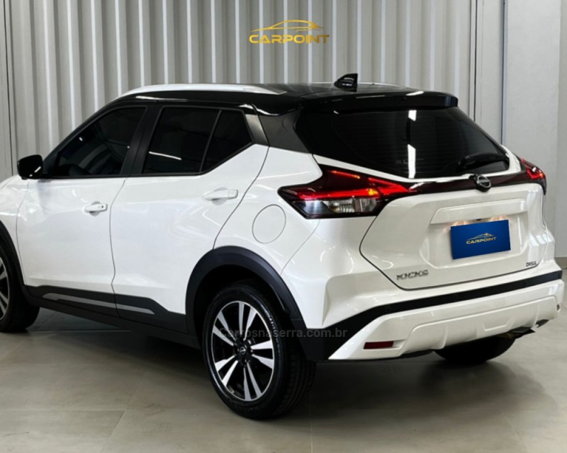 KICKS 1.6 EXCLUSIVE 16V FLEX 4P AUTOMÁTICO - 2024 - CAXIAS DO SUL