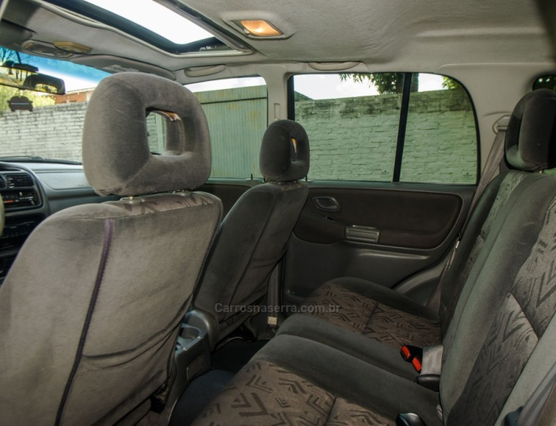 TRACKER 2.0 4X4 16V GASOLINA 4P MANUAL - 2007 - NOVO HAMBURGO